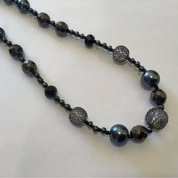 Cookie Lee Single Strand Beaded Necklace - Picture 4 of 9